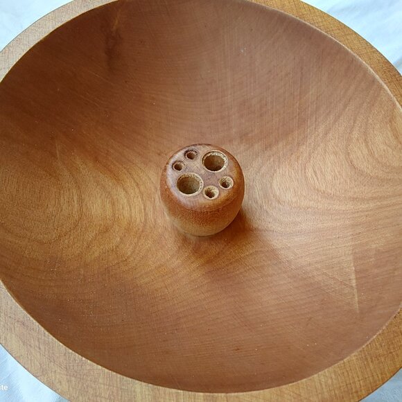 Vintage Baribocraft wood nut bowl with nutcracker and picks - Picture 5 of 9